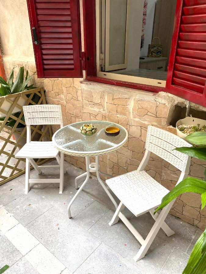 Golden House Apartment Naples Exterior photo